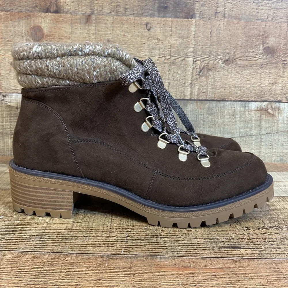 True Craft Markie Hiking Booties Womens Size 10 M Brown Tan Lace up Ankle Fabric